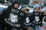 Az "elbűvölő" náci orvos, aki a Planned Parenthood módszereivel dolgozott