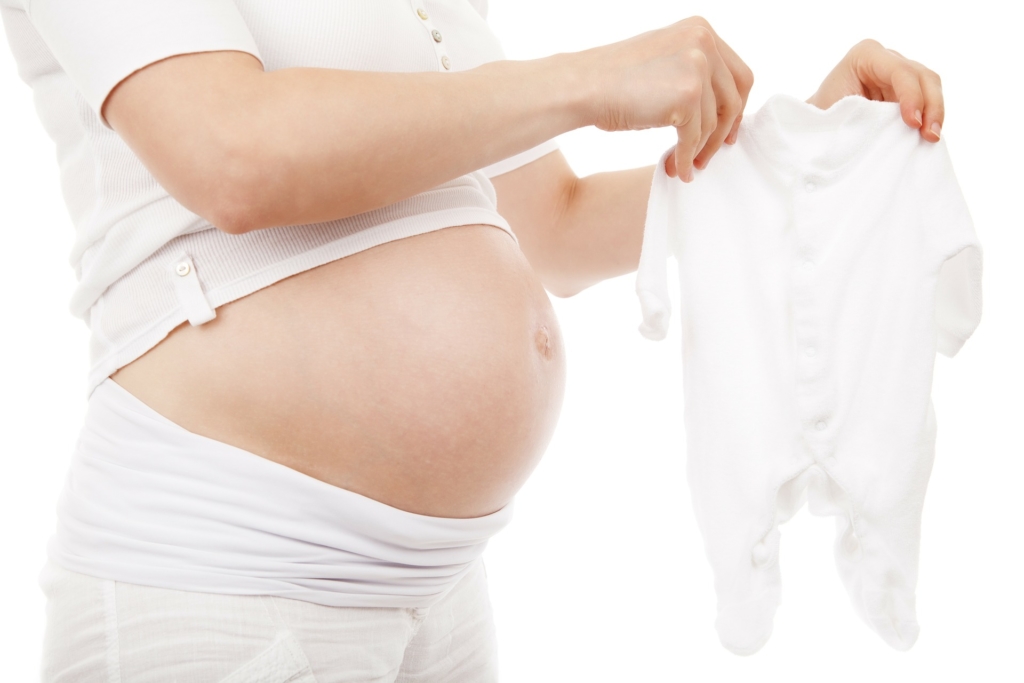 Egy másik tanulmányukban amerikai kutatók kimutatták, hogy az Egyesült Államokban zikalázon átesett várandós nők mintegy hat százalékának magzatánál alakult ki születési rendellenesség.