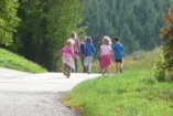 5 tavaszi kirándulóhely, a család apraja-nagyjának
