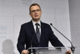 Rétvári: bővülnek és emelkednek az ápolási díjak